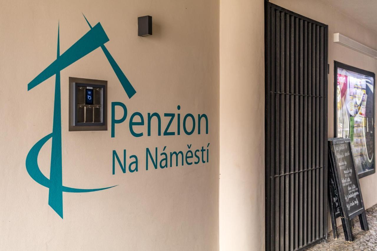 Penzion Na Namesti Dvůr Králové nad Labem Exteriör bild